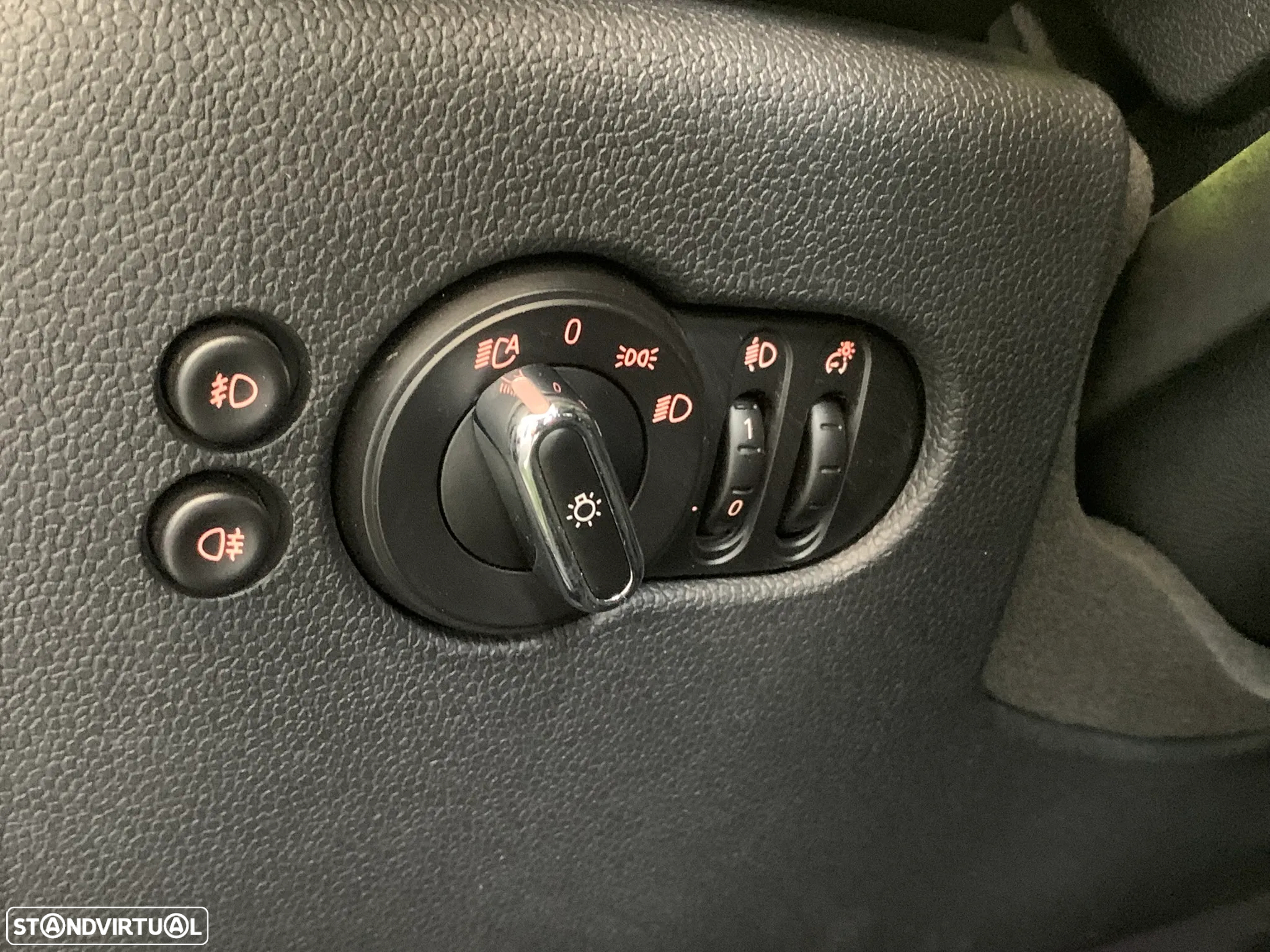 MINI 3 Portas Cooper S - 17