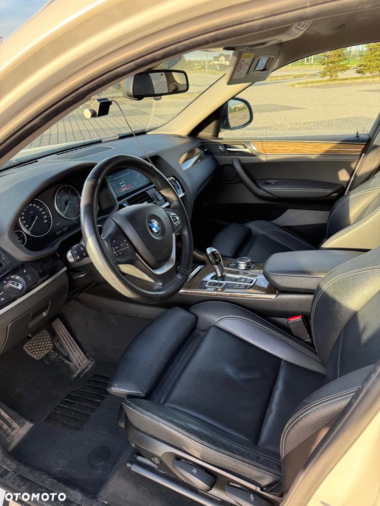 BMW X4 xDrive20d xLine - 8
