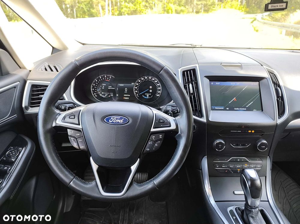 Ford S-Max 2.0 TDCi Titanium PowerShift - 6