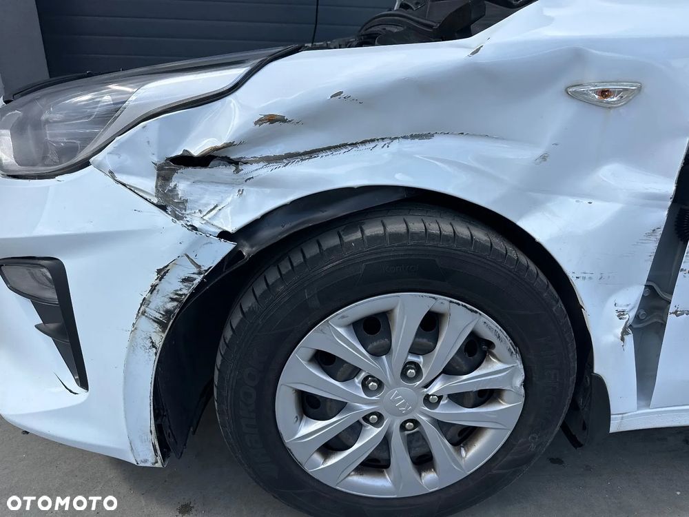 Kia Ceed - 15