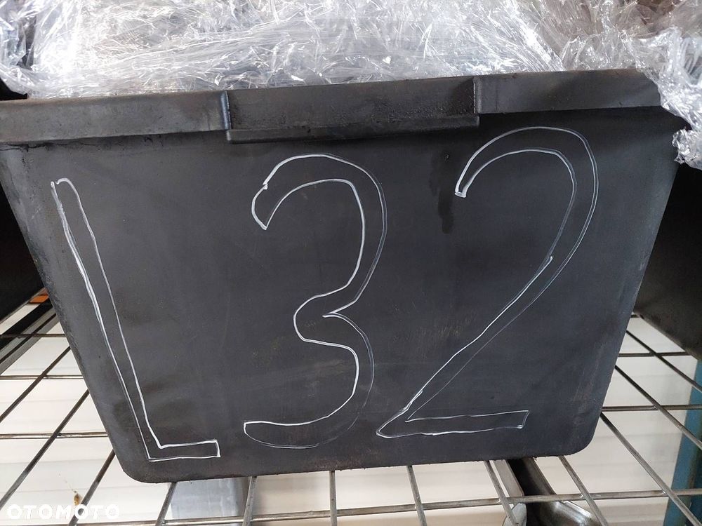 KOMPLETNY TYŁ KLAPA BAGAŻNIKA ZDERZAK TYŁ LAMPY OPEL ZAFIRA B LIFT Z168 - 17