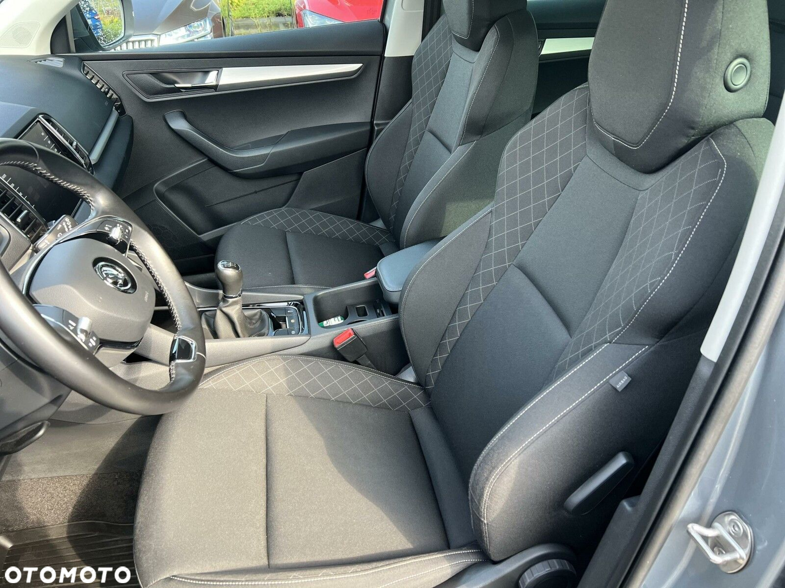 Skoda Karoq 1.5 TSI ACT 4x2 Ambition - 16