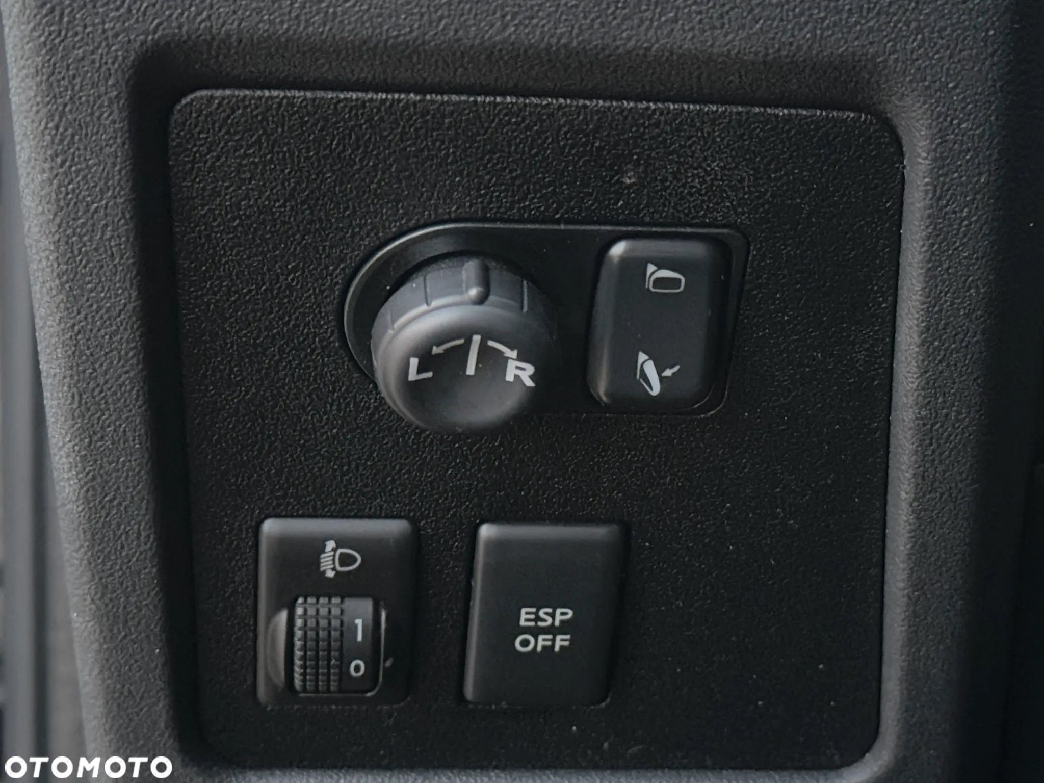 Nissan Qashqai 2.0 lounge - 19