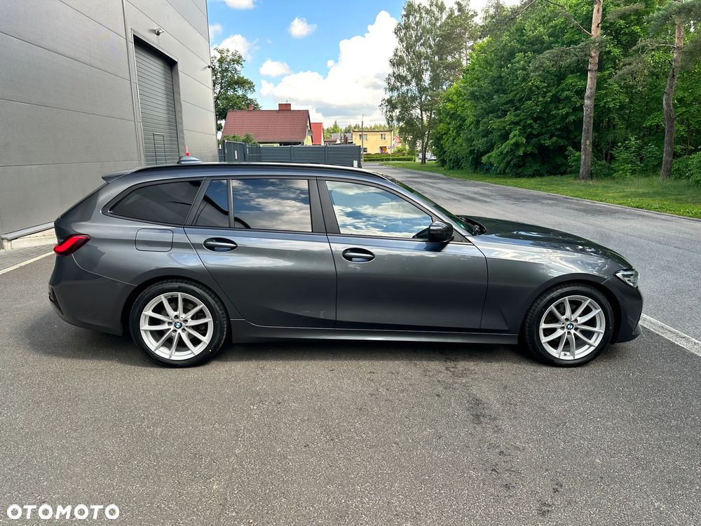 BMW Seria 3 320d xDrive MHEV Sport Line - 6