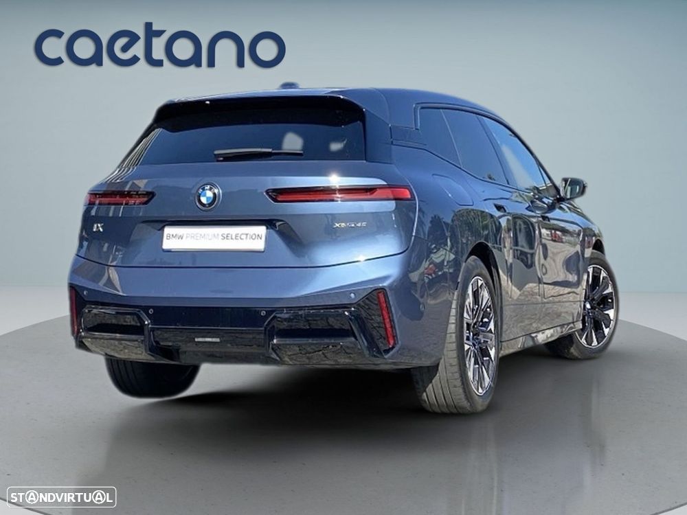 BMW Ix 2025 photo 2