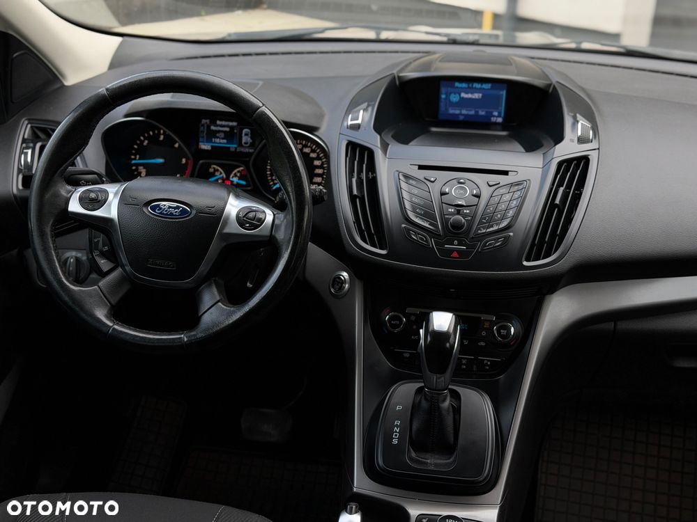 Ford Kuga 2.0 TDCi 4x4 Titanium - 6