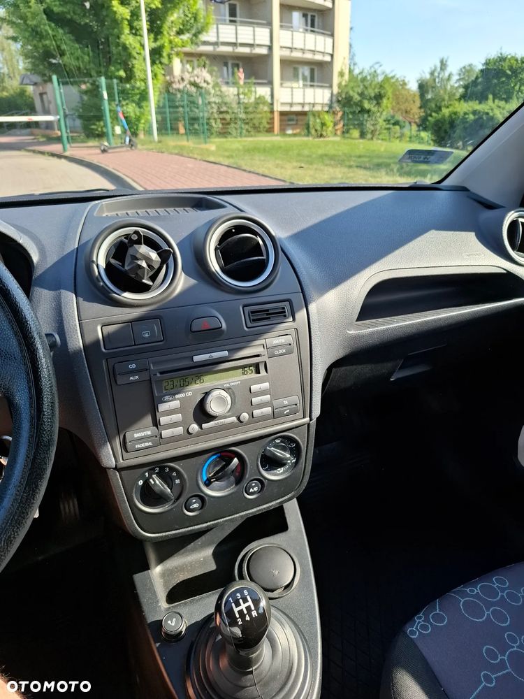 Ford Fiesta 1.4 TDCI - 6
