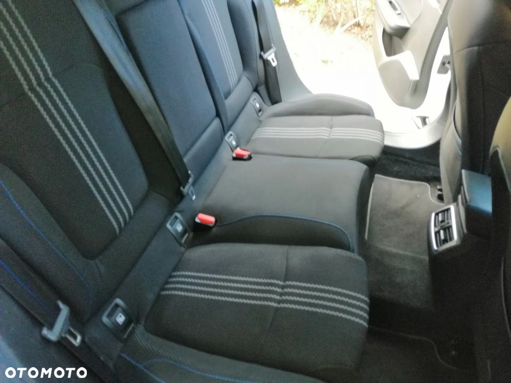 Renault Megane 1.6 TCe GT EDC - 31