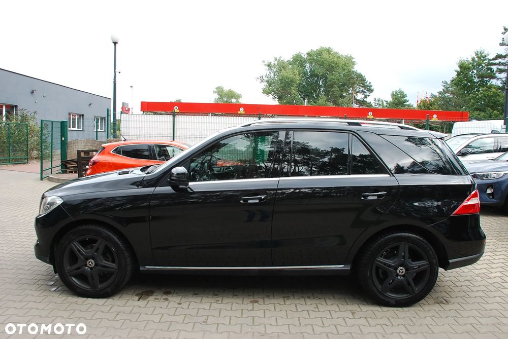 Mercedes-Benz ML 350 BlueTec 4-Matic - 6