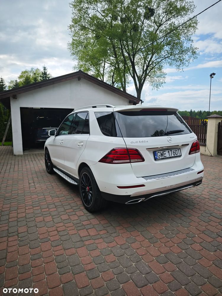 Mercedes-Benz GLE - 2