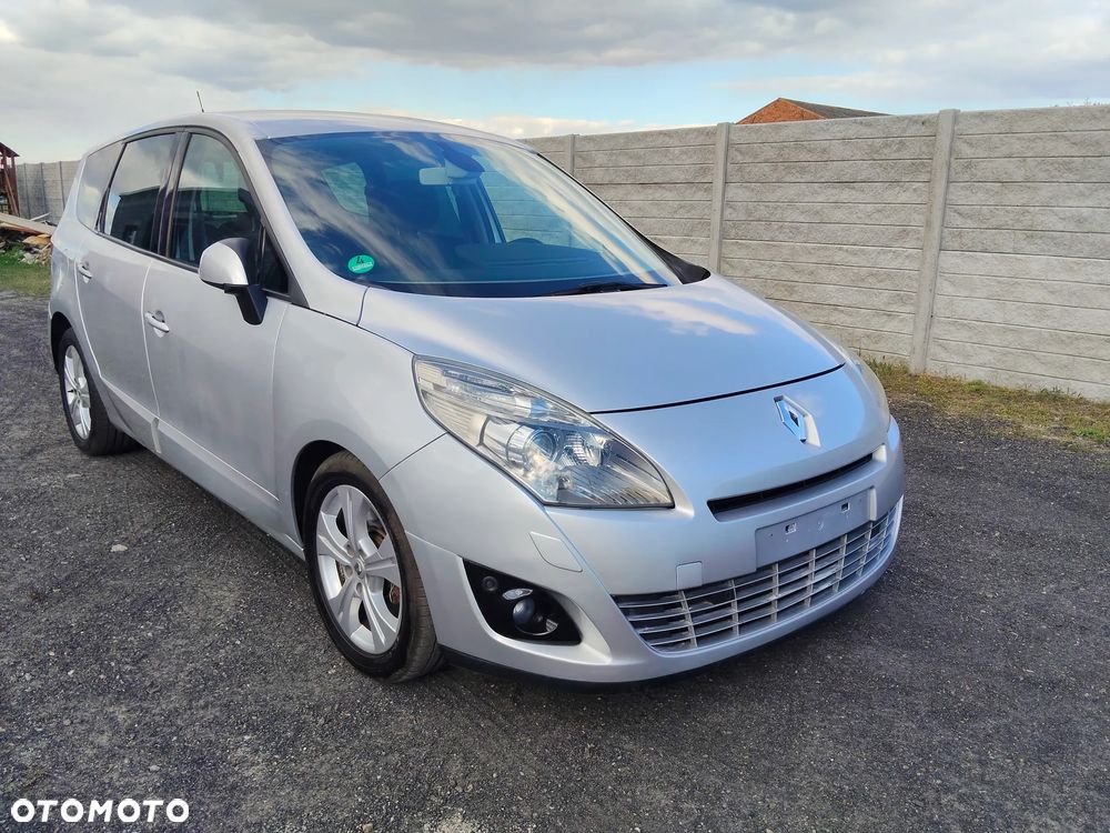 Renault Grand Scenic dCi 150 FAP Dynamique - 3
