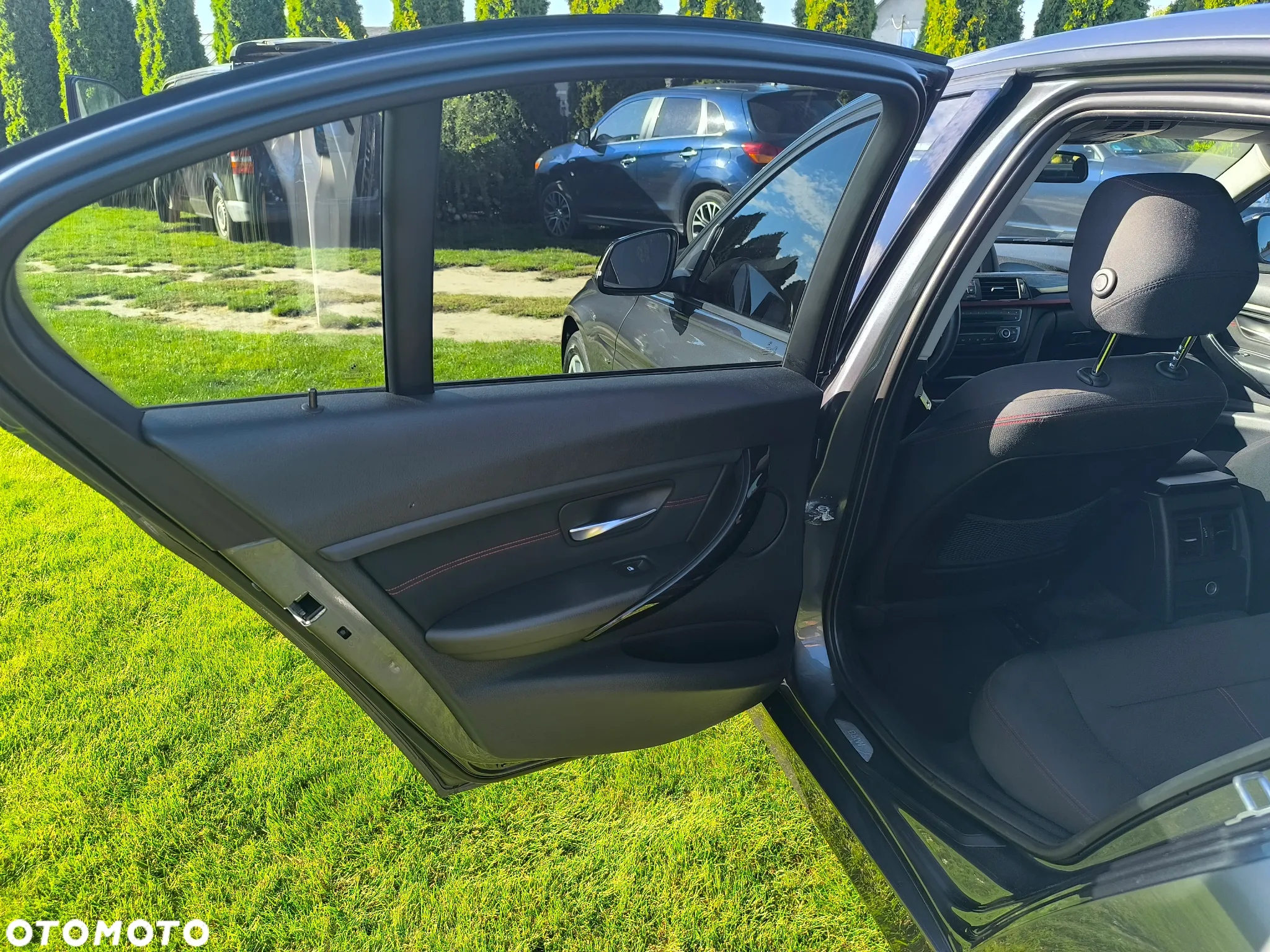 BMW Seria 3 - 29