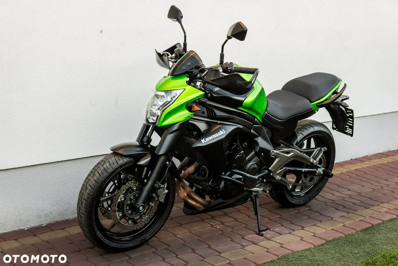 Kawasaki ER - 7