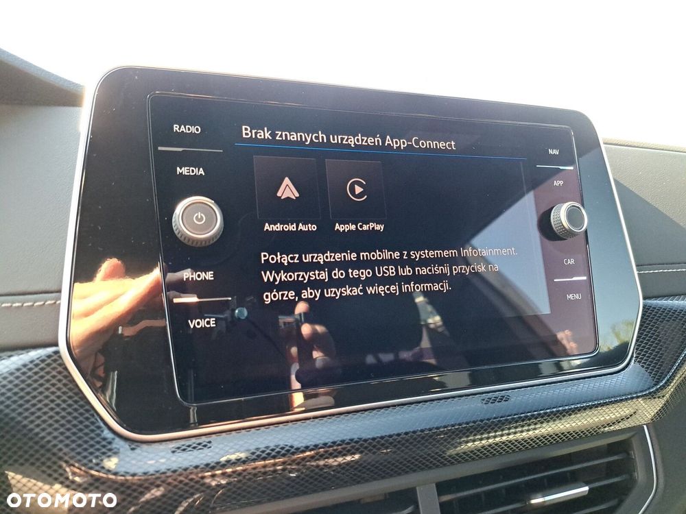 Volkswagen T-Cross 1.0 TSI R-Line Plus DSG - 27