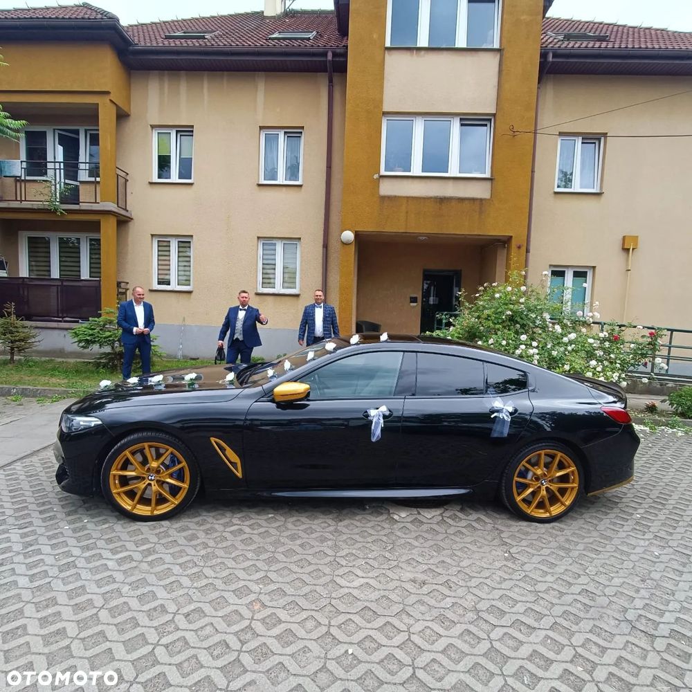 BMW Seria 8 - 39