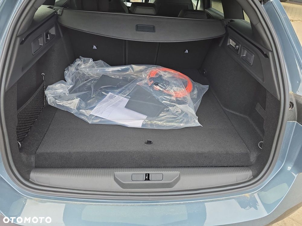 Peugeot 308 1.6 Hybrid PHEV GT E-DCS7 - 18