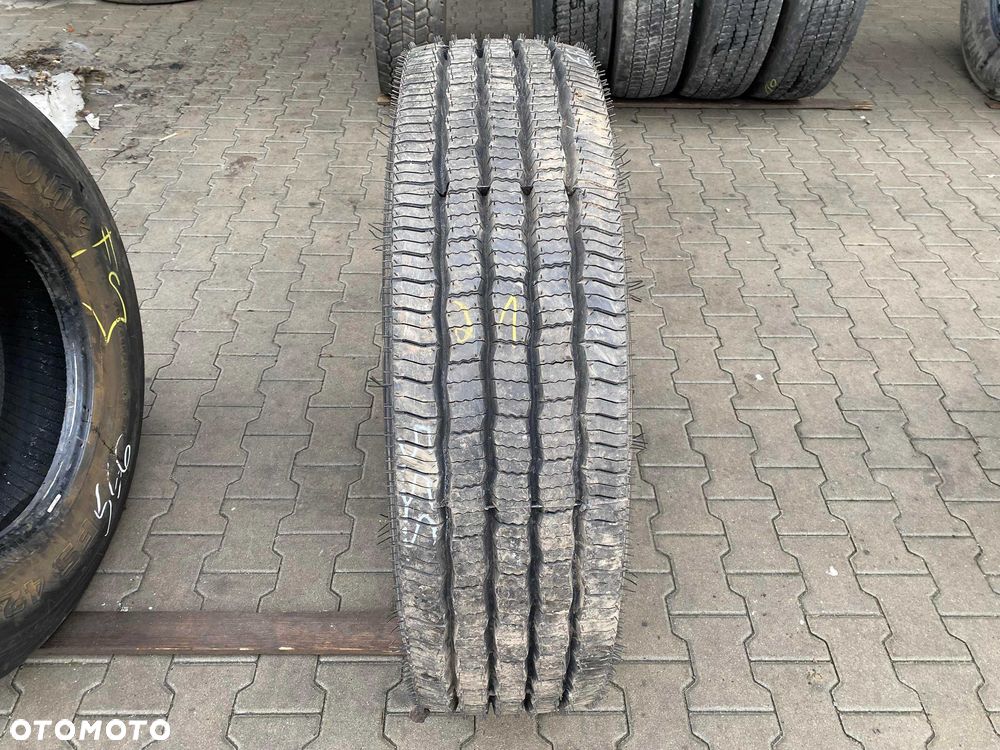 Opona 295/80R22.5 CONTINENTAL HSW2 COACH Przód 100% Bieżnika - 2