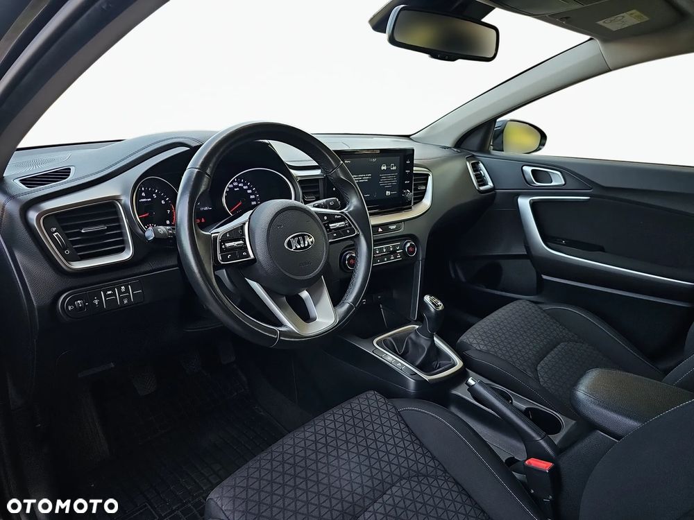 Kia Ceed 1.4 T-GDI M - 4