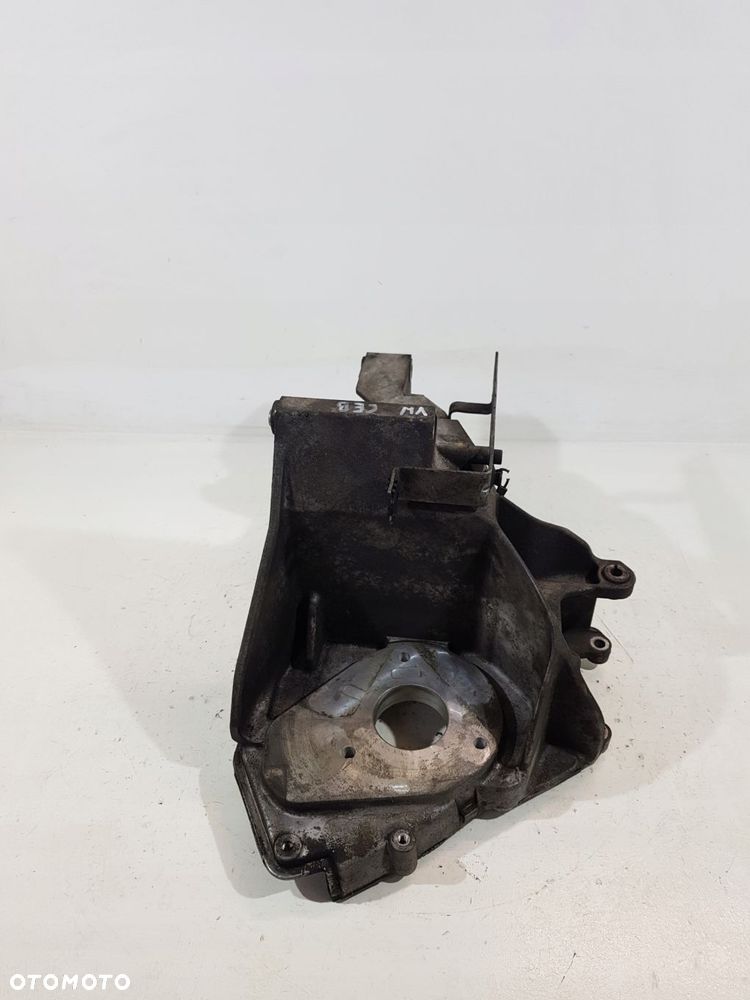 łapa wspornik pompy 076115251 vw crafter 2.5 tdi ceb - 5