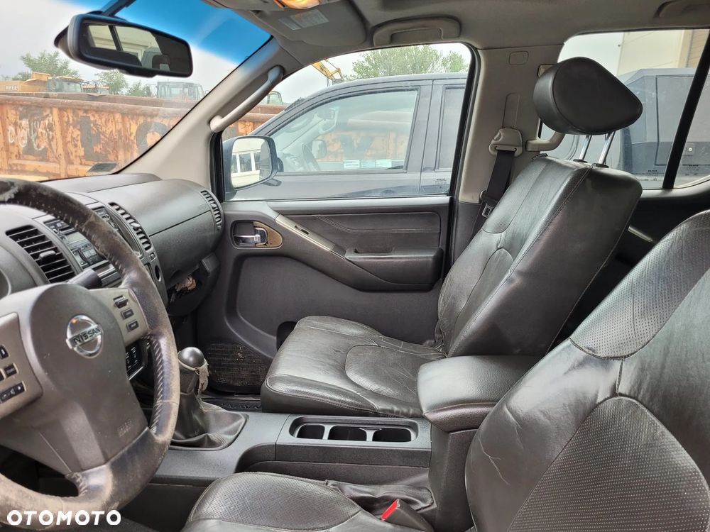 Nissan Navara 2.5 D LE Limited - 7
