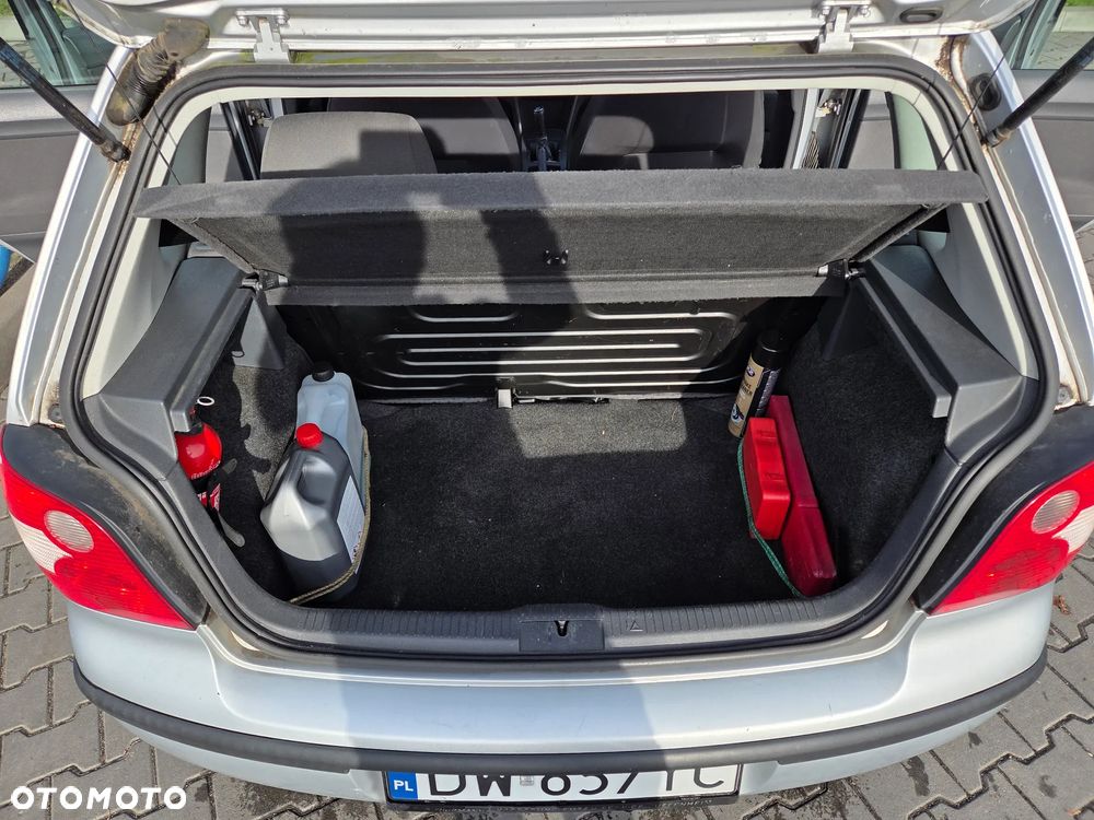 Volkswagen Polo 1.2 12V Basis - 18