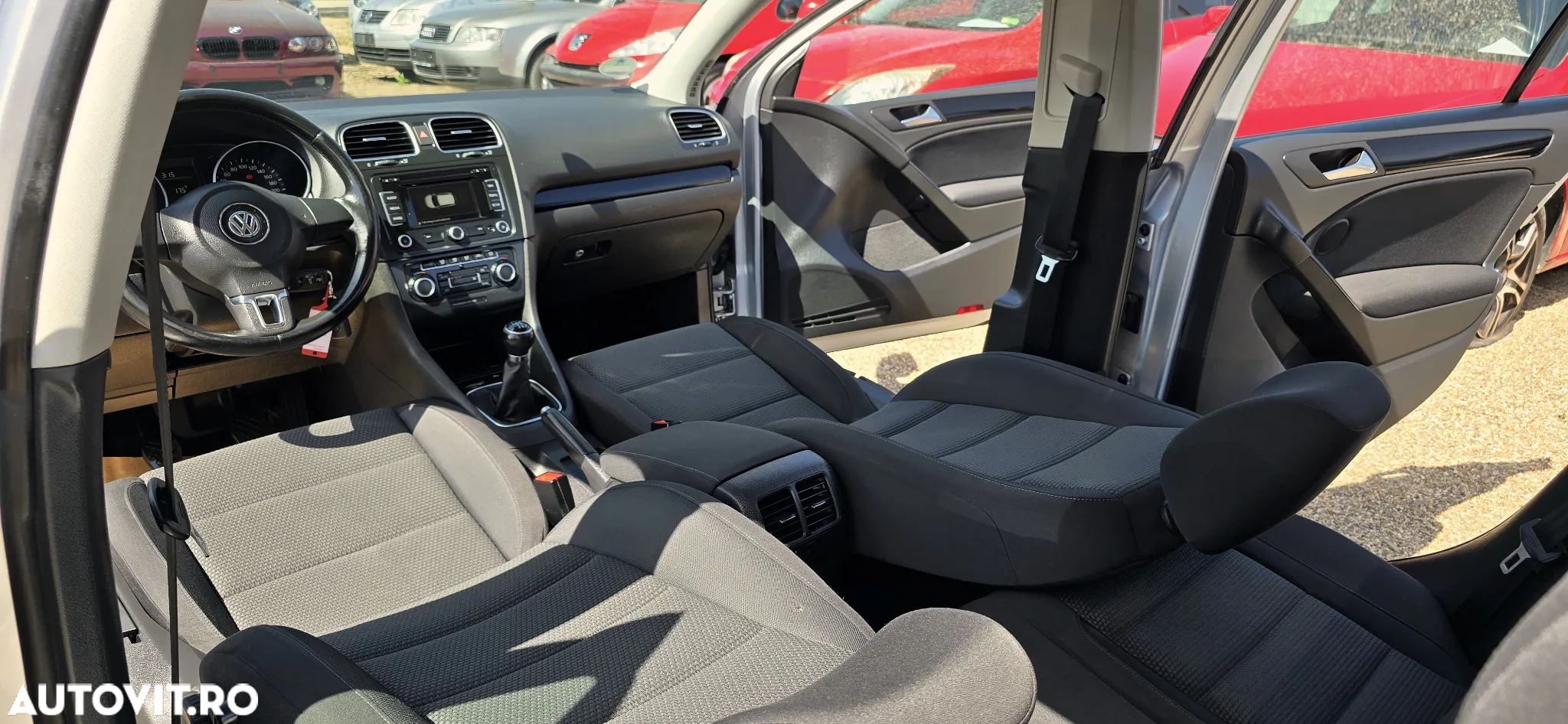 Volkswagen Golf 1.6 TDI BMT Highline - 25