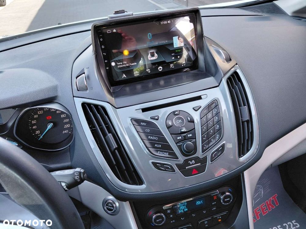 Ford Grand C-MAX - 23