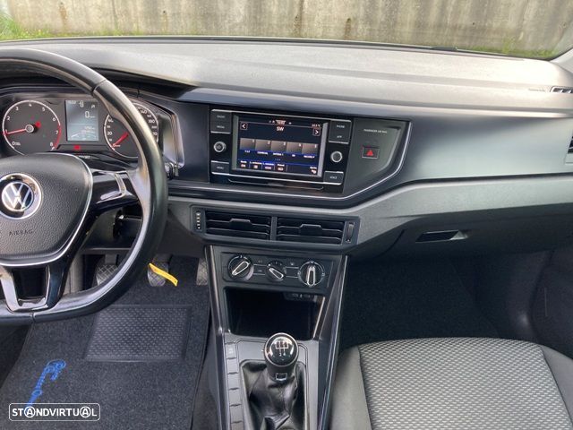 VW Polo 1.0 Confortline - 13