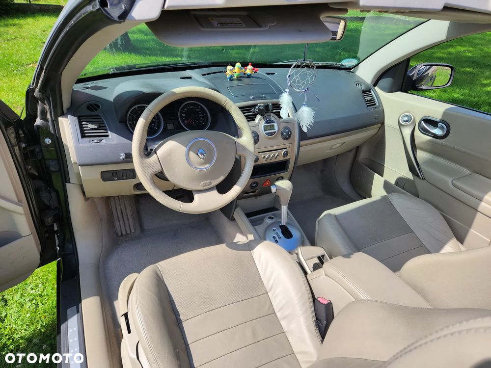 Renault Megane 2.0 16V Expression - 37