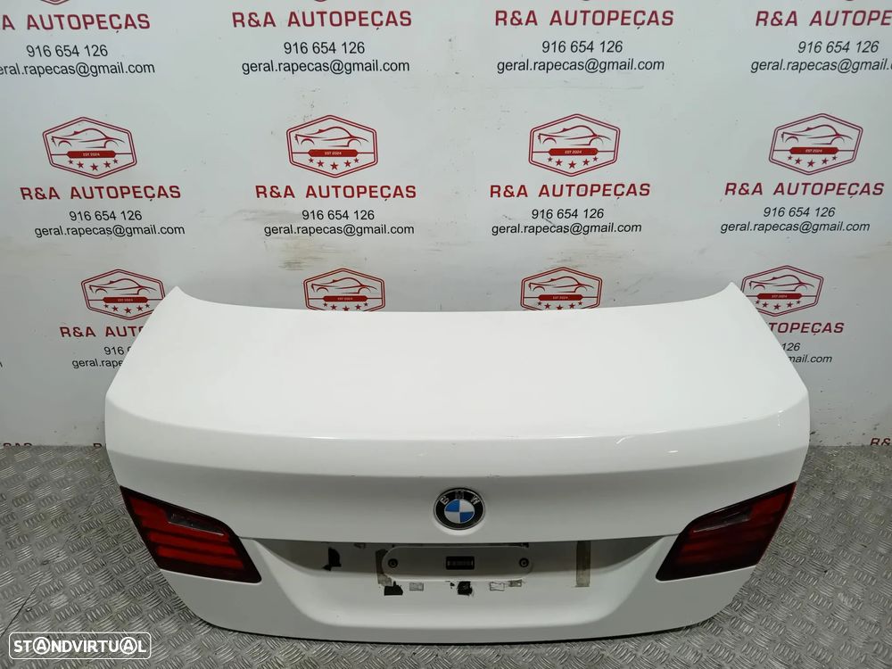 Tampa de Mala BMW Serie 5 F10 Original - 1