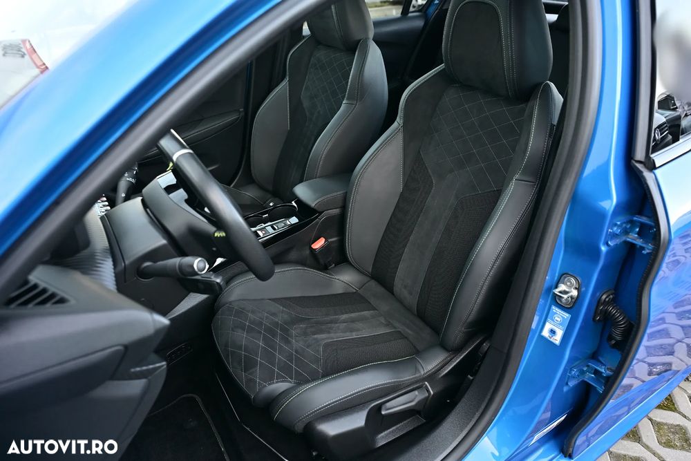 Peugeot 208 e-208 GT-Line - 23