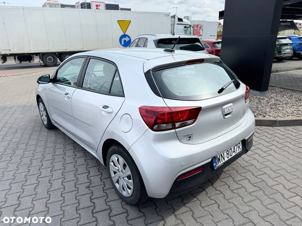 Kia Rio 1.2 M - 3