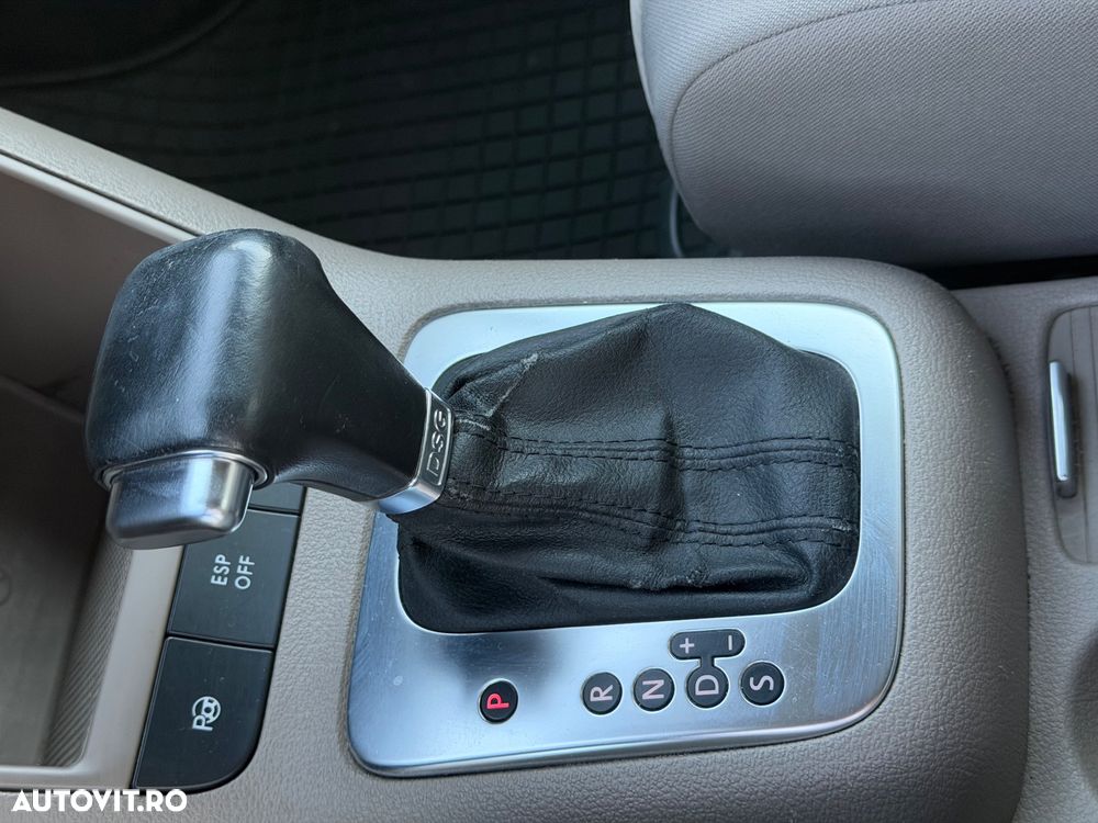 Volkswagen Golf Plus - 14
