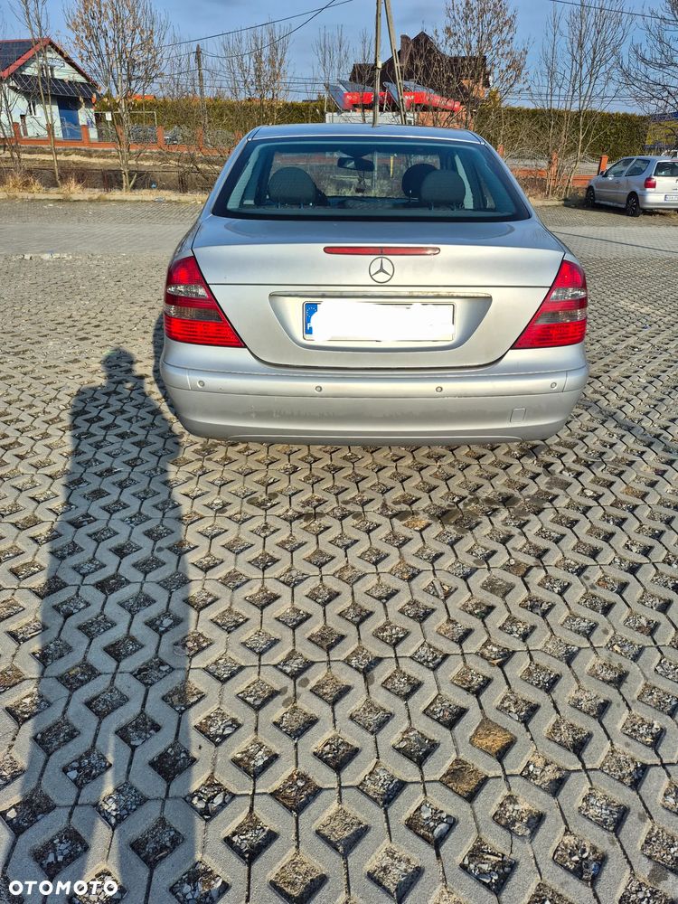 Mercedes-Benz Klasa E 200 CDI Automatik Classic - 4
