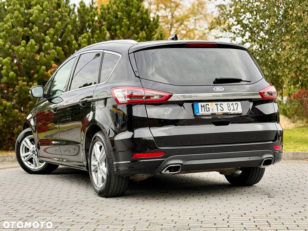 Ford S-Max - 19