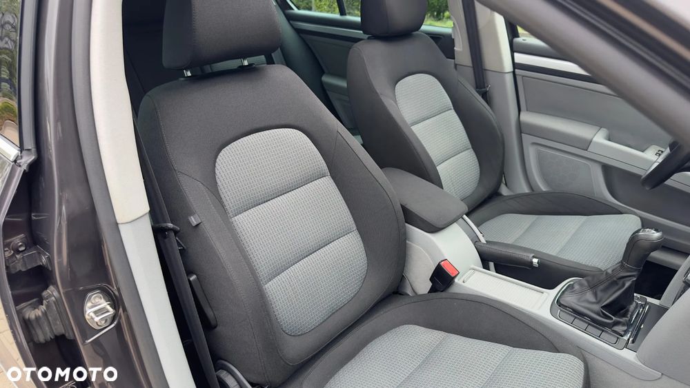 Skoda Superb 2.0 TDI Exclusive - 23