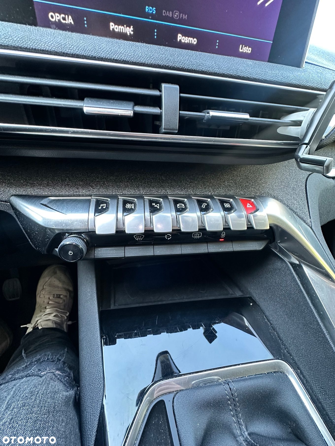 Peugeot 3008 1.2 PureTech Access - 12