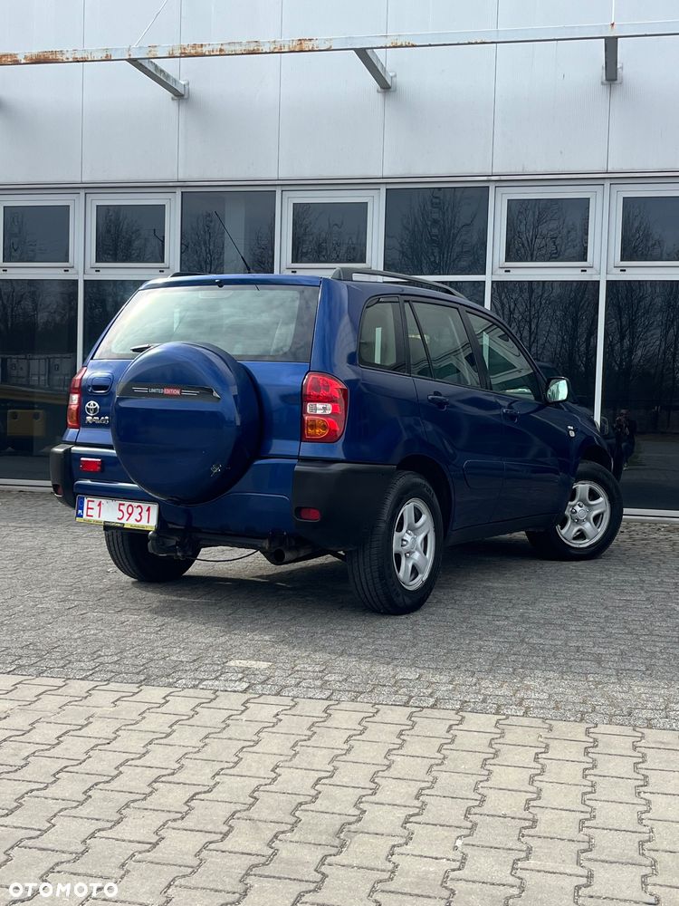 Toyota RAV4 4x2 Edition - 4
