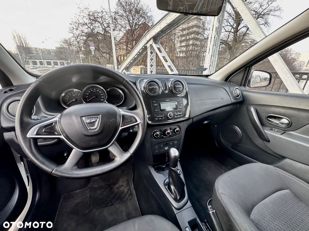 Dacia Sandero - 11