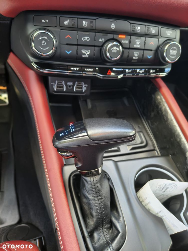 Dodge Durango - 8
