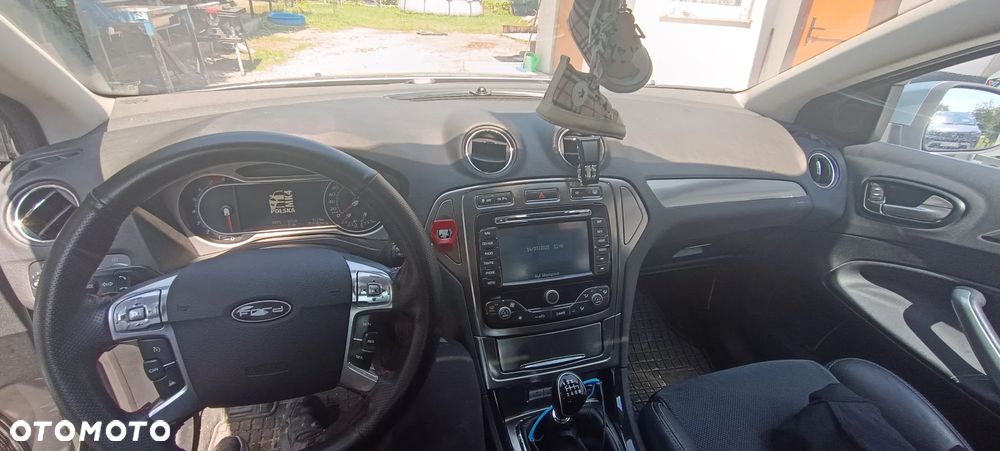 Ford Mondeo Turnier 2.5 Titanium - 12