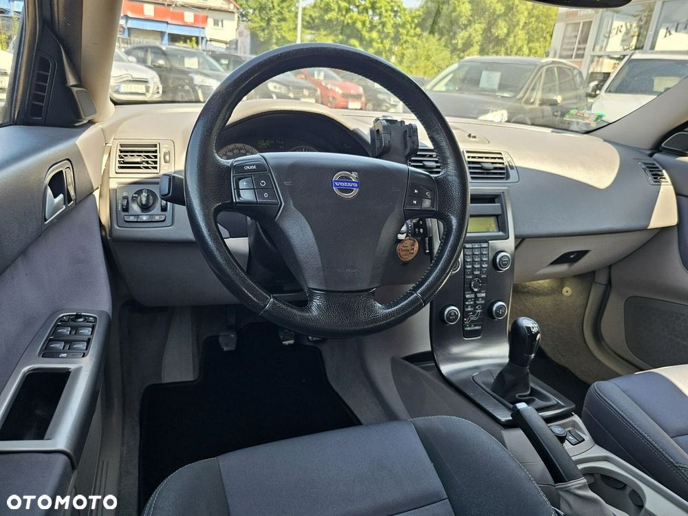 Volvo V50 - 17