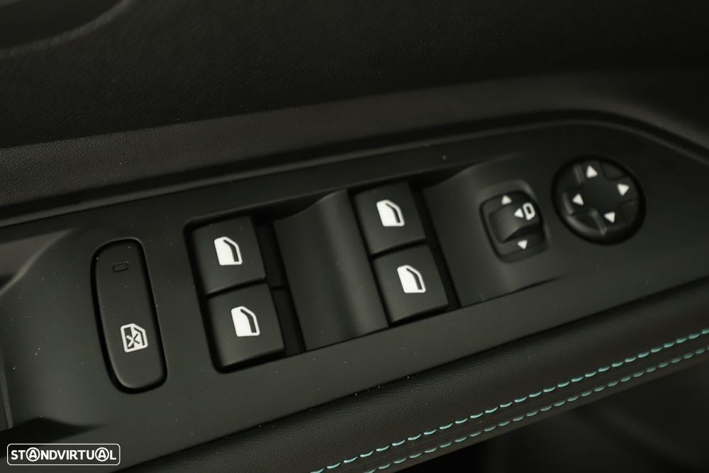 Peugeot 5008 1.2 PureTech Allure Pack EAT8 - 21