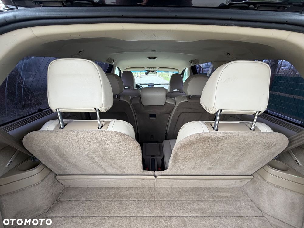 Volvo XC 90 D5 AWD Momentum - 9