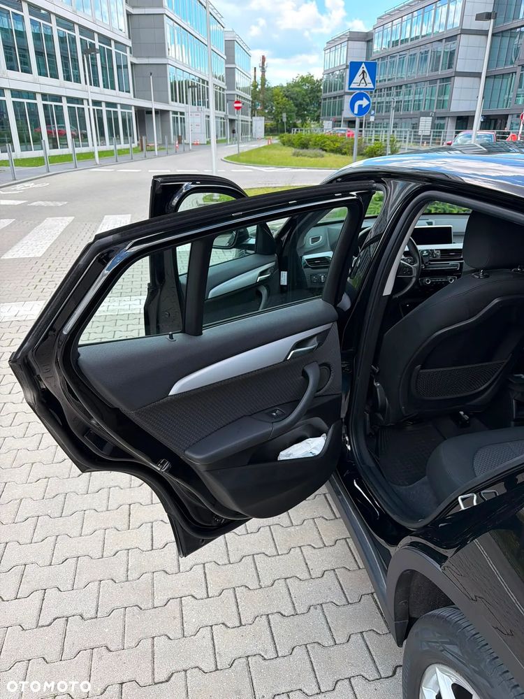 BMW X2 sDrive18i - 13