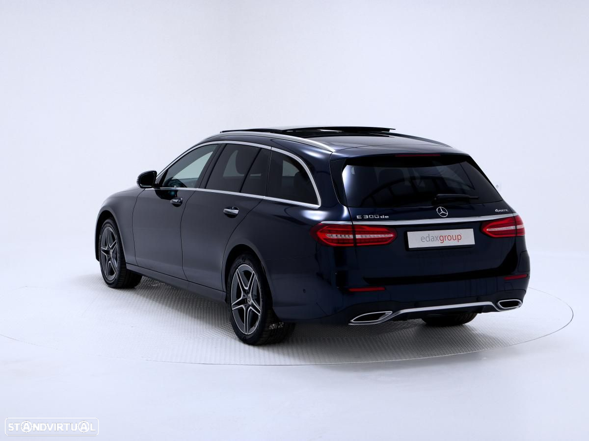 Mercedes-Benz E 300 de AMG Line 4Matic - 3
