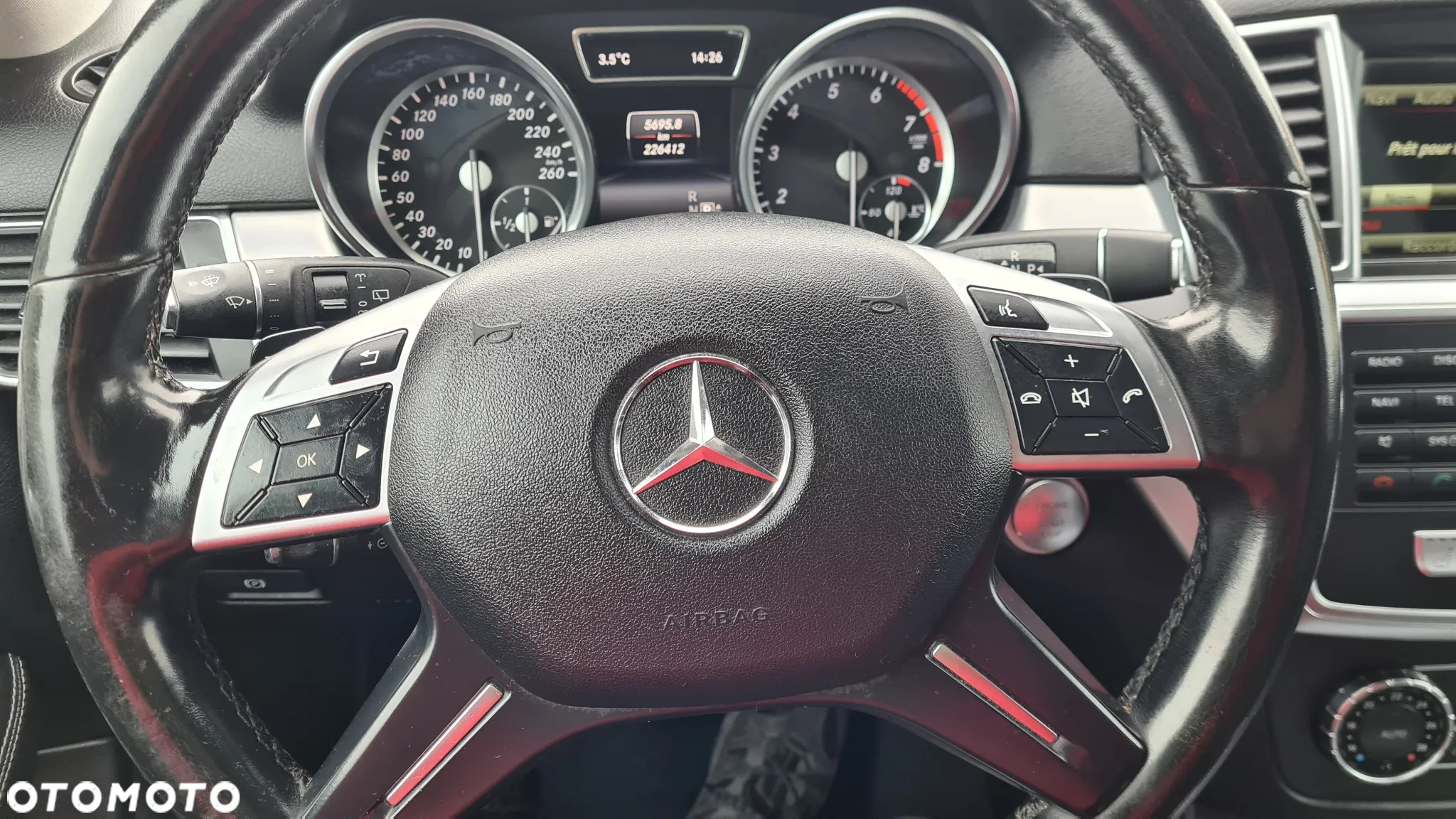Mercedes-Benz ML 500 4MATIC (BlueEFFICIENCY) 7G-TRONIC - 29