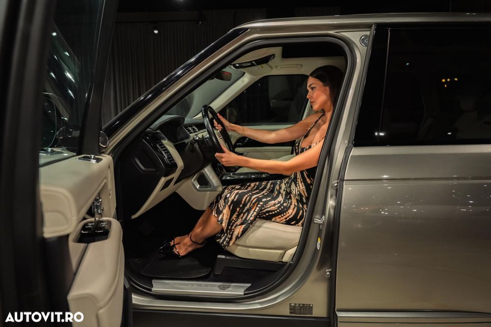 Land Rover Range Rover 3.0L TDV6 Vogue - 16