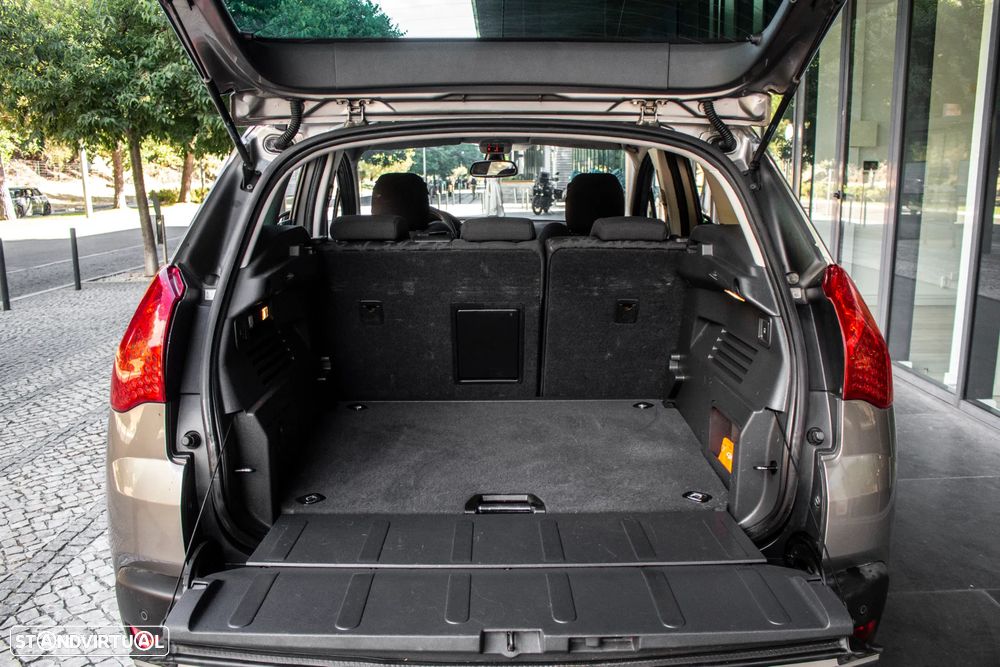 Peugeot 3008 1.6 HDi Style - 25