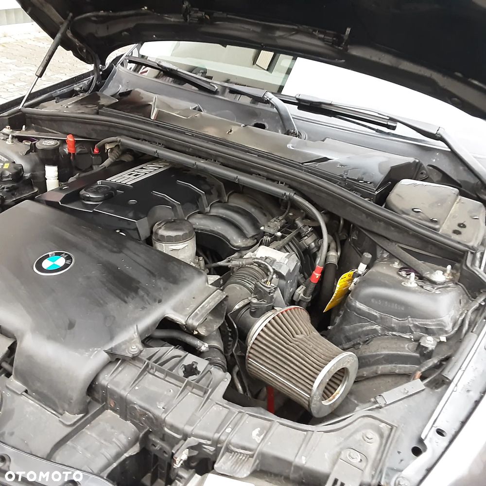BMW Seria 1 116i - 23